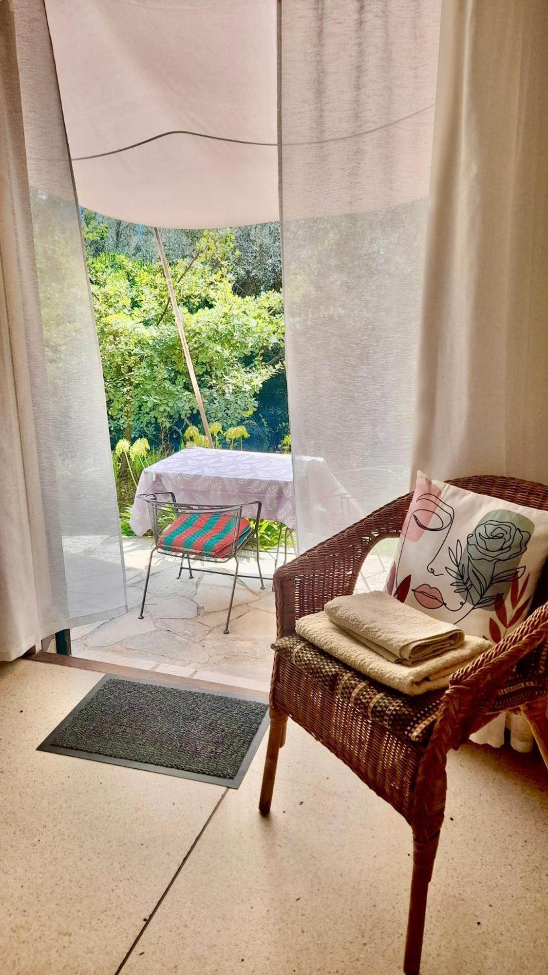 Studio Apartment In Bargemon Ngoại thất bức ảnh